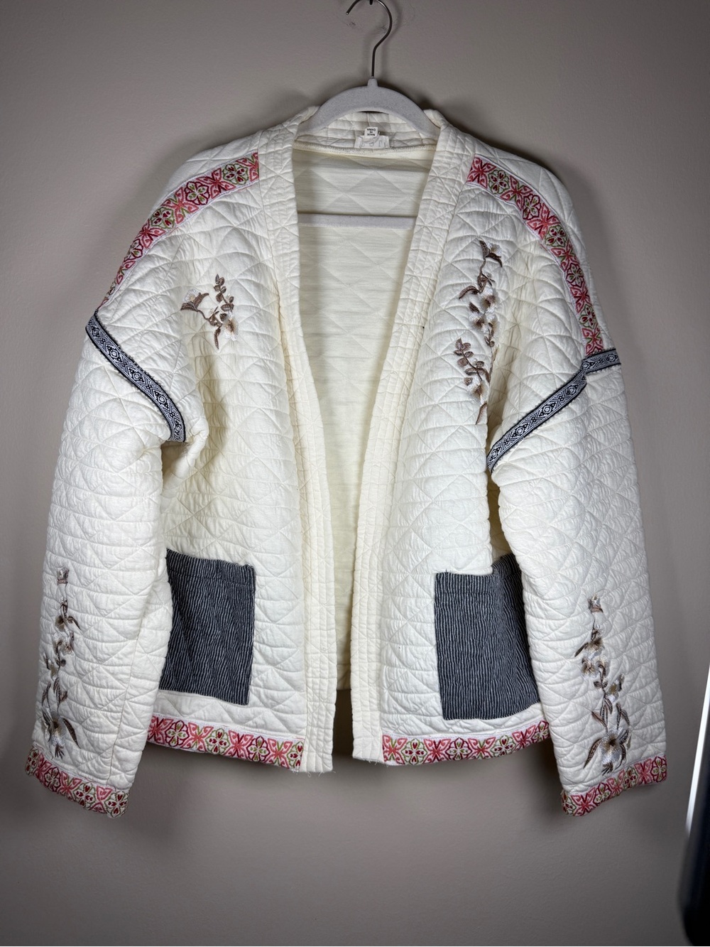 POL Cream Quilted Embroidered Jacket in Ivory Like New Bohemian Sz L - Picture 6 of 14